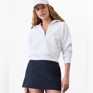 Athleta Brooklyn Navy Midrise skort 13.5” size 6